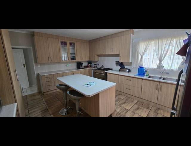 3 BEDROOM HOUSE FOR SALE IN BARDENE